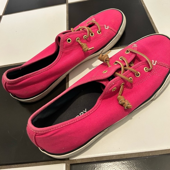 Sperry Pink - Picture 2 of 5
